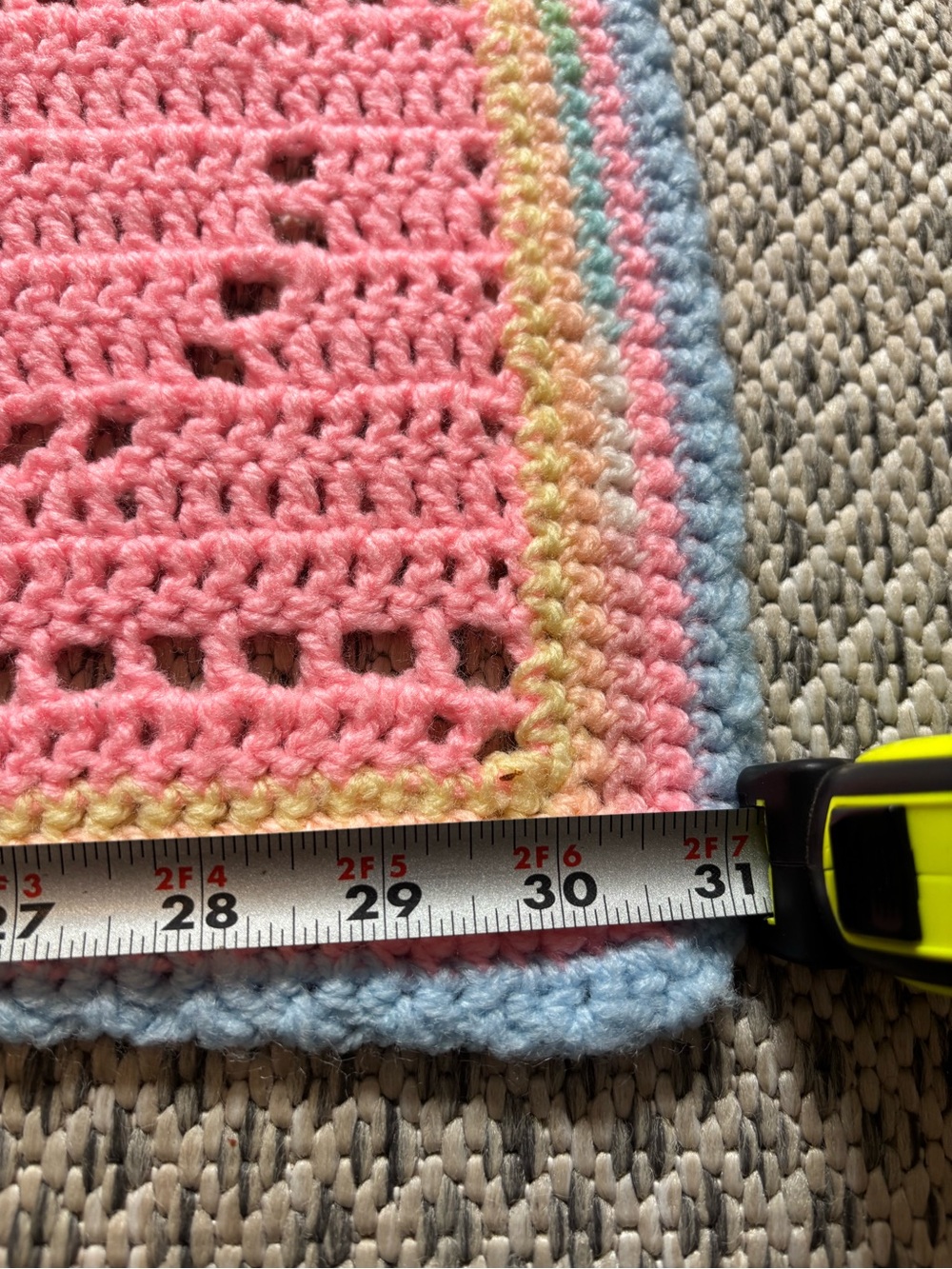 Vintage crocheted rainbow baby blanket - Picture 7 of 8